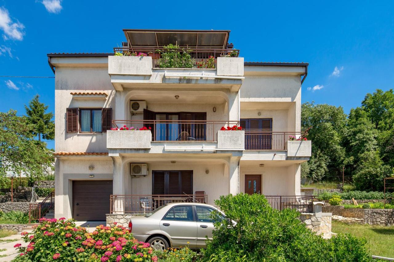 Apartment Magda With A Parking Space And Sea View Rijeka Eksteriør billede