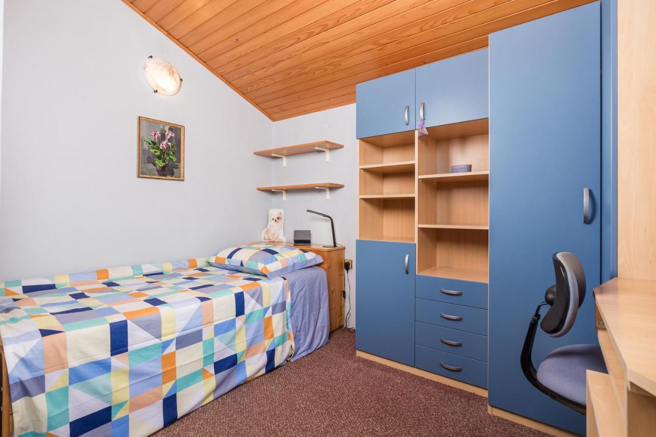 Apartment Magda With A Parking Space And Sea View Rijeka Eksteriør billede